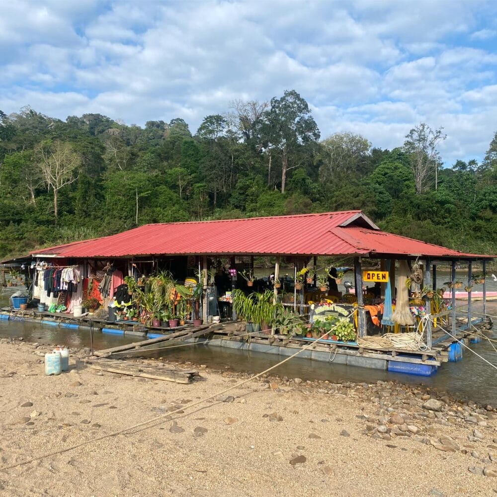 Taman Negara Floating Restaurant