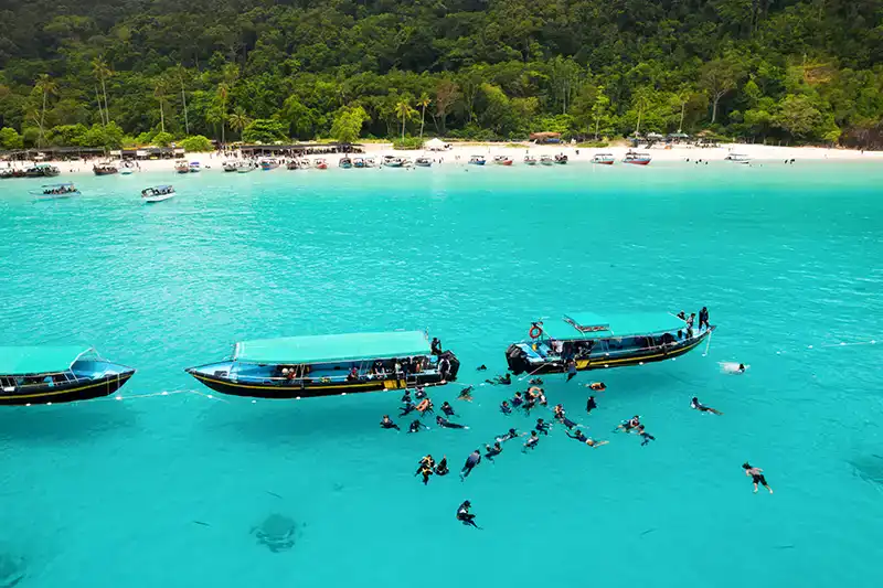 Pulau redang in Malaysia one of top destinations in Malaysia for local and foreign tourists