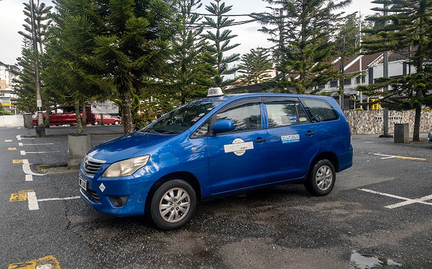 Toyota Innova MPV for private transfer from Kuala Lumpur to Taman Negara National Park